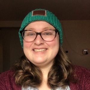 Meet your Posher, Elizabeth